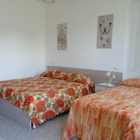 I 3 Falchi 3* Pennadomo