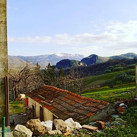 Bed & Breakfast I 3 Falchi Pennadomo